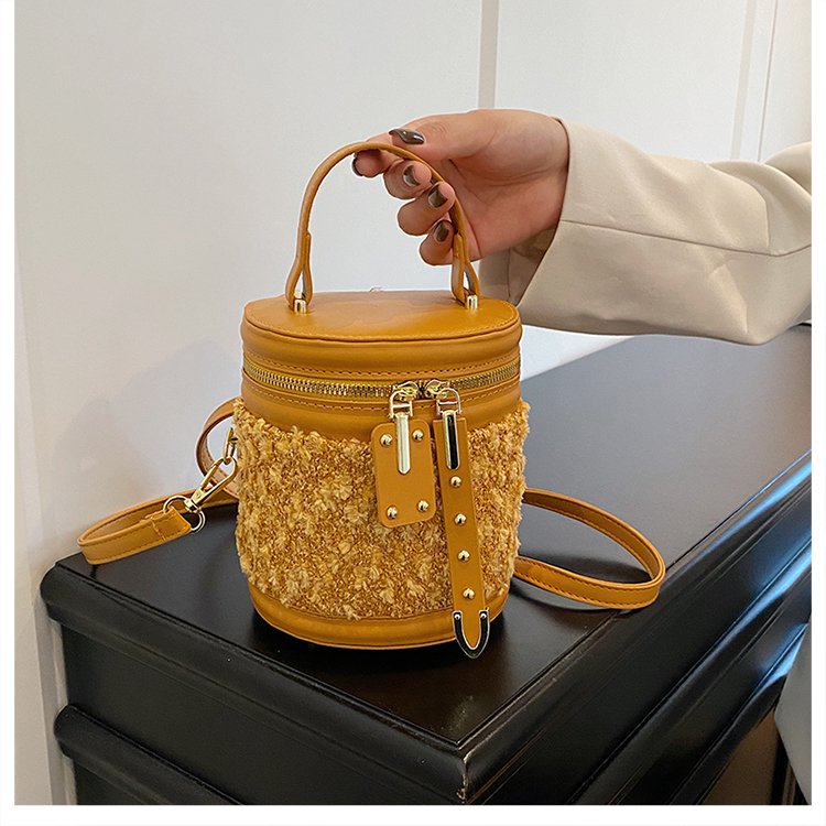 Fabric Bucket Bag with Zipper and Stitching - Handbag Shoulder Crossbody Bag Fall 2025 - Image 2