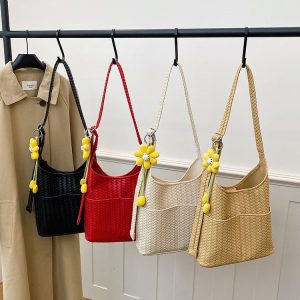 Women's Magnetic Closure Shoulder Bag Summer 2026