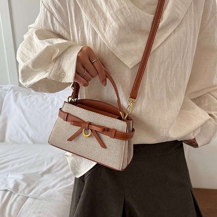 Women's One Shoulder Crossbody Handbag with Lock Closure - Summer 2026 - Black,Blue,Brown - One Size - Image 2