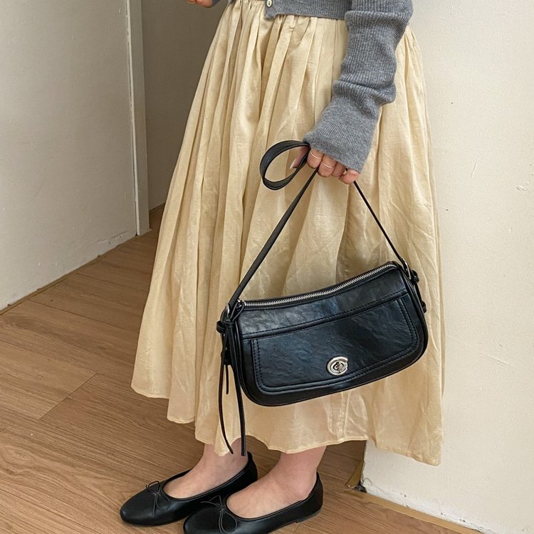 Women's One Shoulder Crossbody Bag with Zip Clasp - Summer 2026 - Image 4